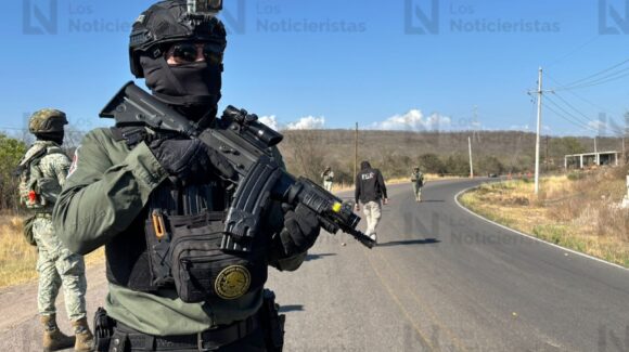 Ejecutan a balazos a un motociclista por la carretera hacia Tepuche, al norte de Culiacán, Sinaloa