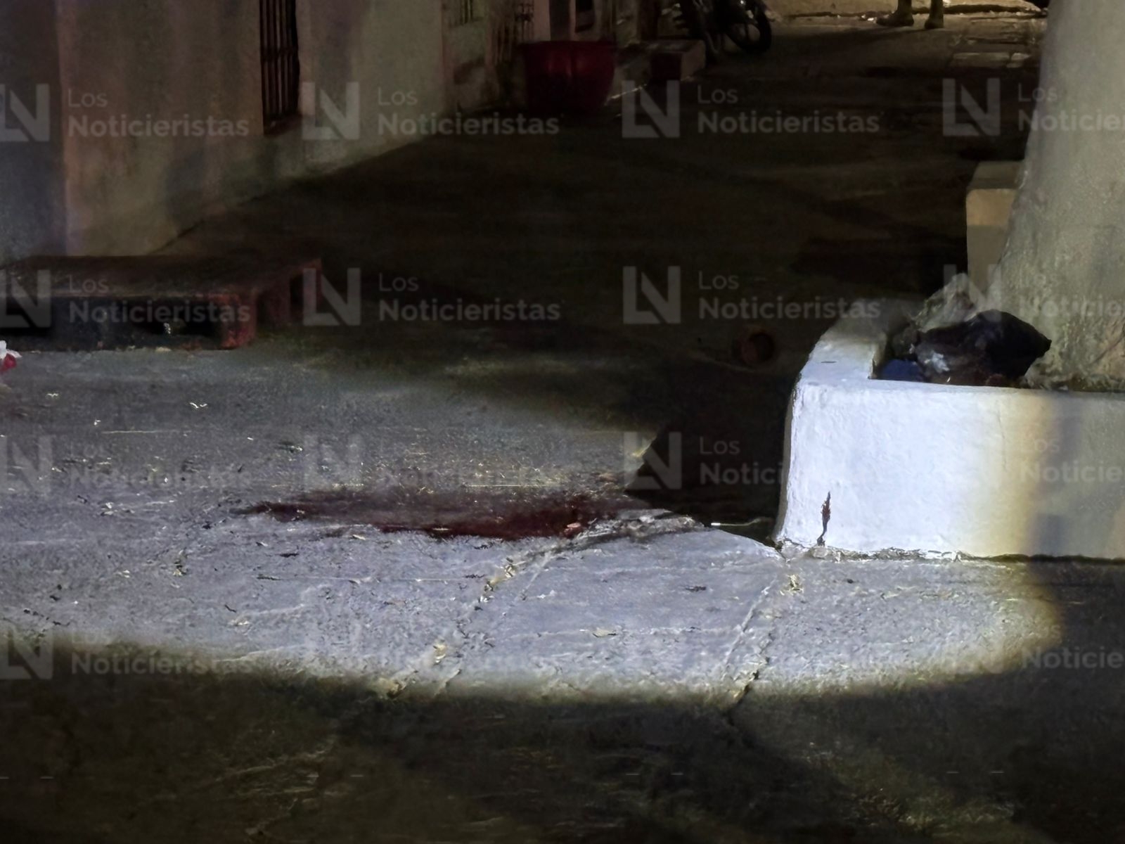 Atacan a balazos a una mujer en la colonia Miguel Alemán en Culiacán