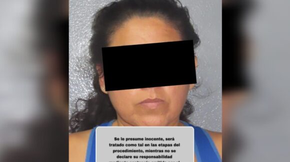 Detienen a mujer en Mazatlán por conducir vehículo con reporte de robo