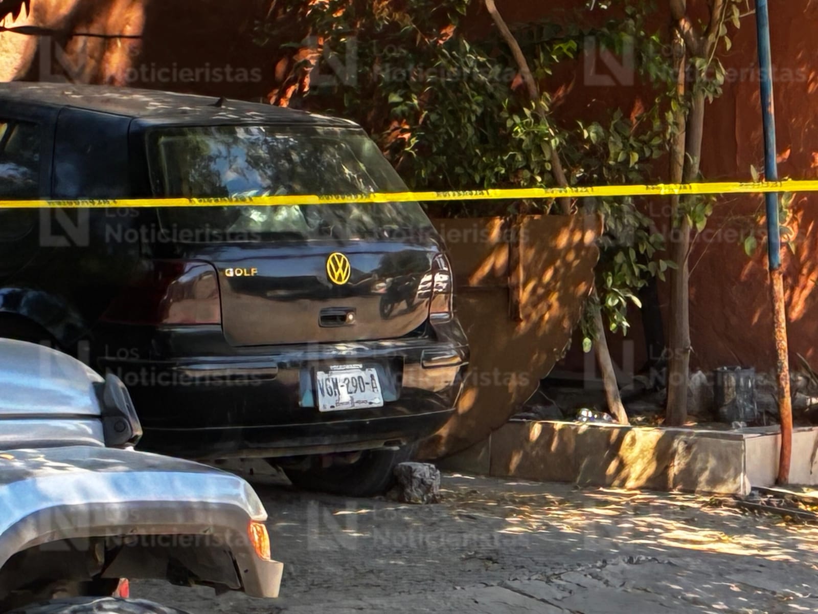 Mujer sin vida en la colonia Romanillo, en Los Mochis
