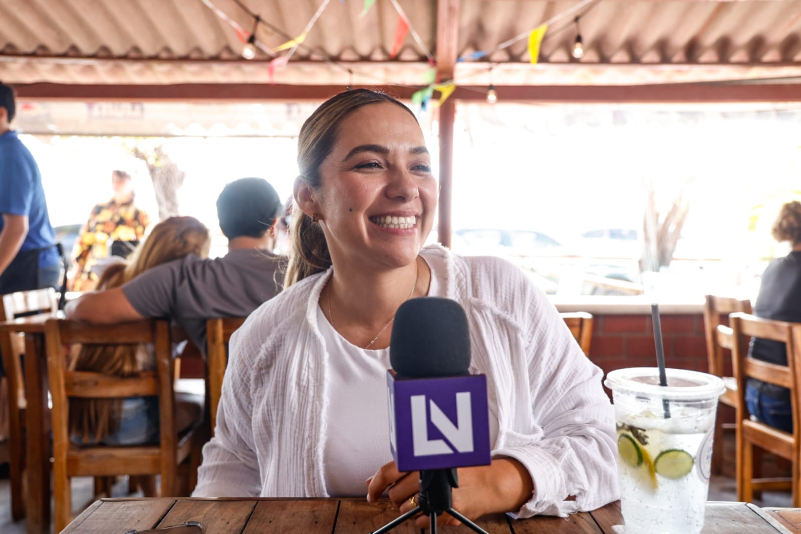 Natalia Hernández Angulo, propietaria del restaurante Long Beach, en Altata, Navolato