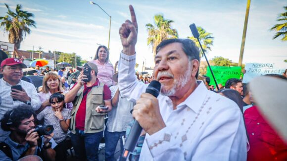 “Dicen que estoy políticamente muerto, imagínense si estuviera vivo”: Fernández Noroña por manifestación en asamblea de Imelda Castro en Culiacán, Sinaloa