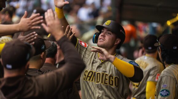 ¡Remontada de poder! Padres encienden la CDMX con épico triunfo sobre Diamondbacks