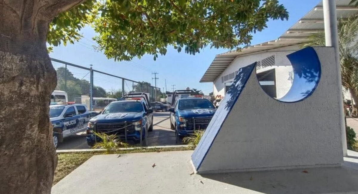 Ejecutan a balazos a una mujer en un negocio de tacos en el centro de Escuinapa, Sinaloa