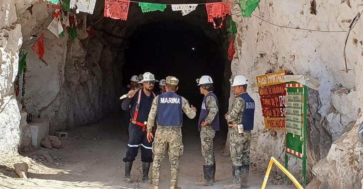 Autoridades en los trabajos de recuperación del minero atrapado en mina del Rosario