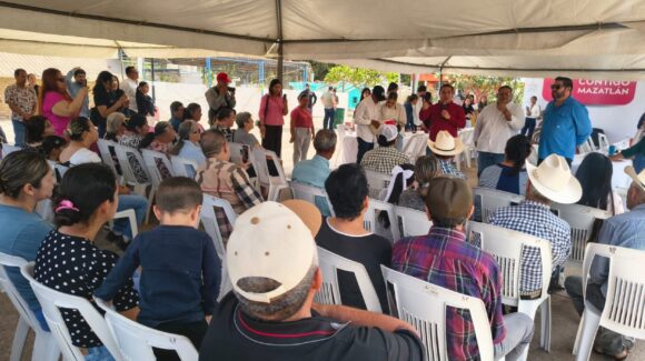 Más de 4 mil peticiones ciudadanas atendidas; llevan programas y eventos a zona rural de Mazatlán, Sinaloa