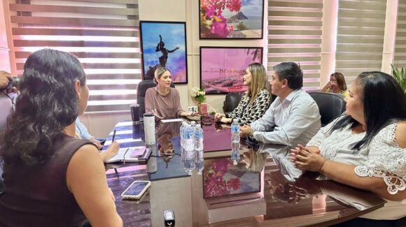 Analizan instalar extensión de Icatsin en Villa Unión, Mazatlán, para capacitación en oficios
