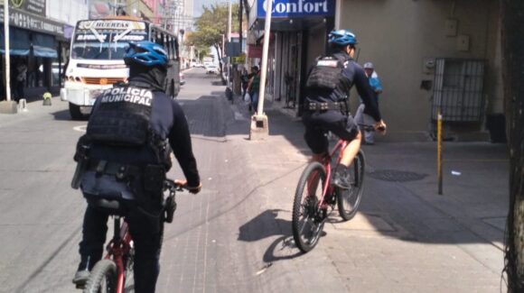 Contaba con orden de aprehensión vigente; detienen a una mujer por robo a comercio en Culiacán, Sinaloa