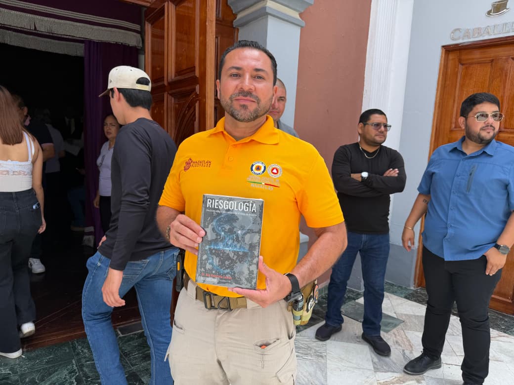 Presentación del libro Riesgología en Mazatlán, Sinaloa
