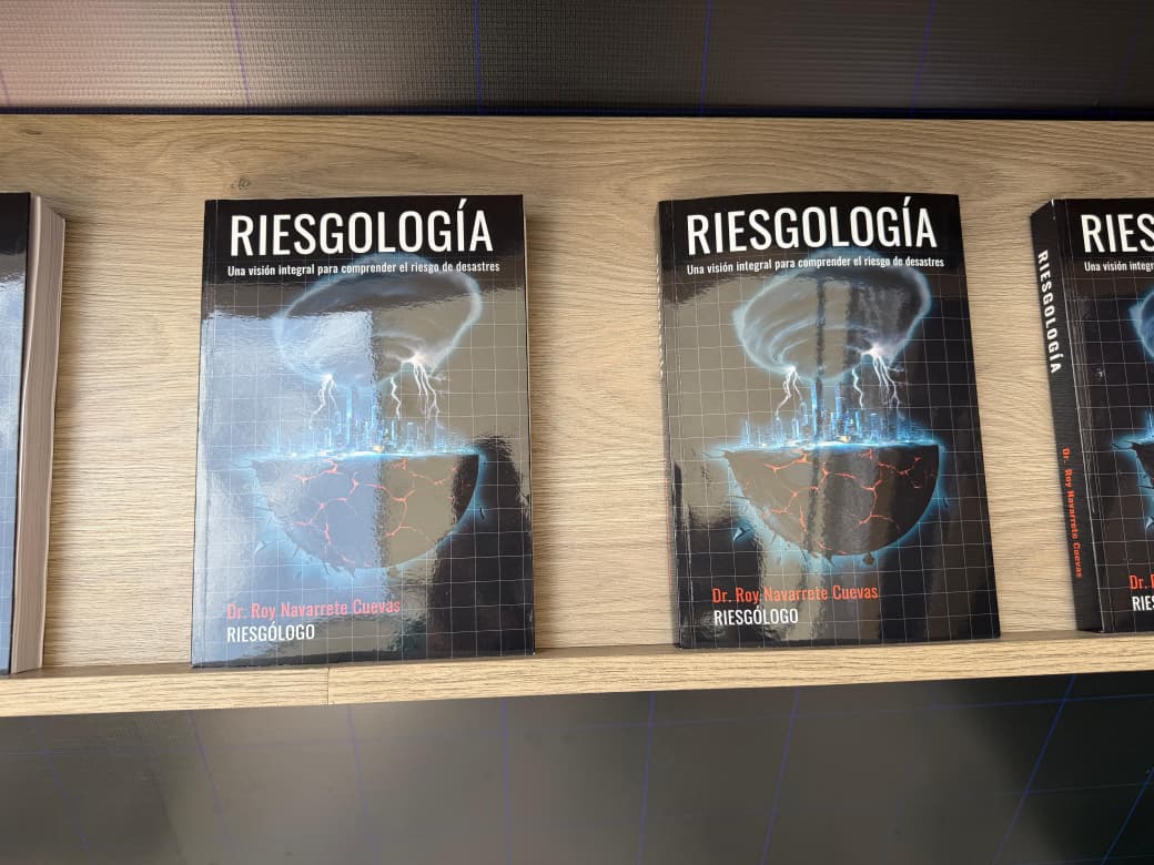 Presentación del libro Riesgología en Mazatlán, Sinaloa