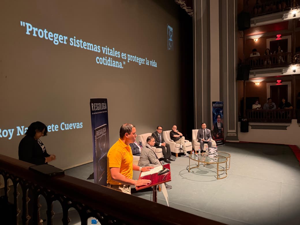 Presentación del libro Riesgología en Mazatlán, Sinaloa