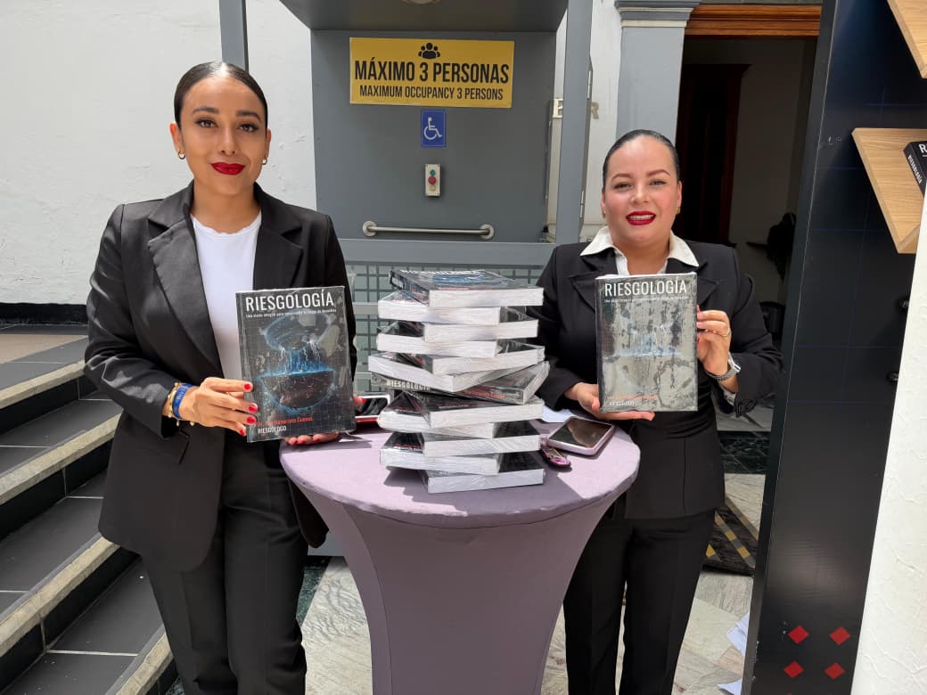 Presentación del libro Riesgología en Mazatlán, Sinaloa