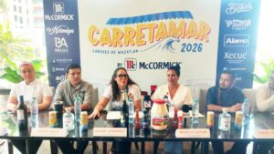 primer festival cevichero denominado carretamar en mazatlan