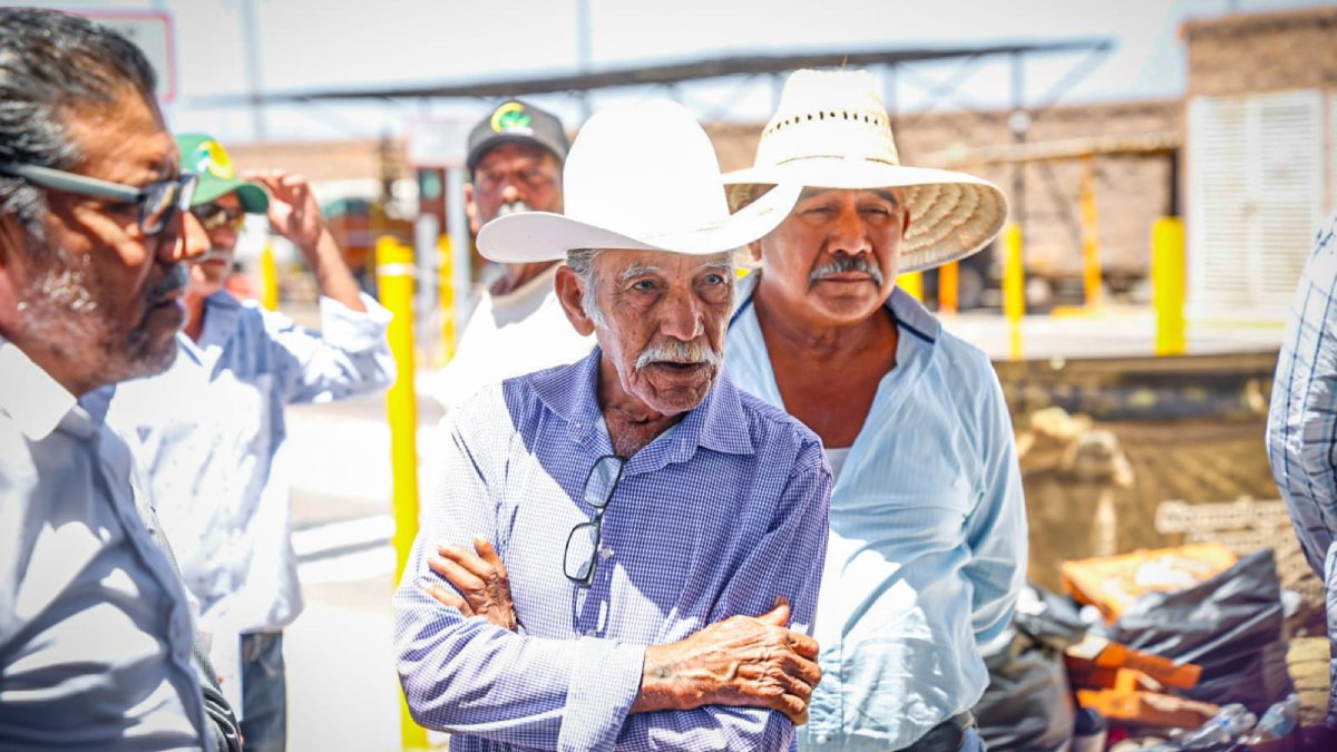 productores agricolas recuerdan al caudillo del sur en su aniversario luctuoso adulto