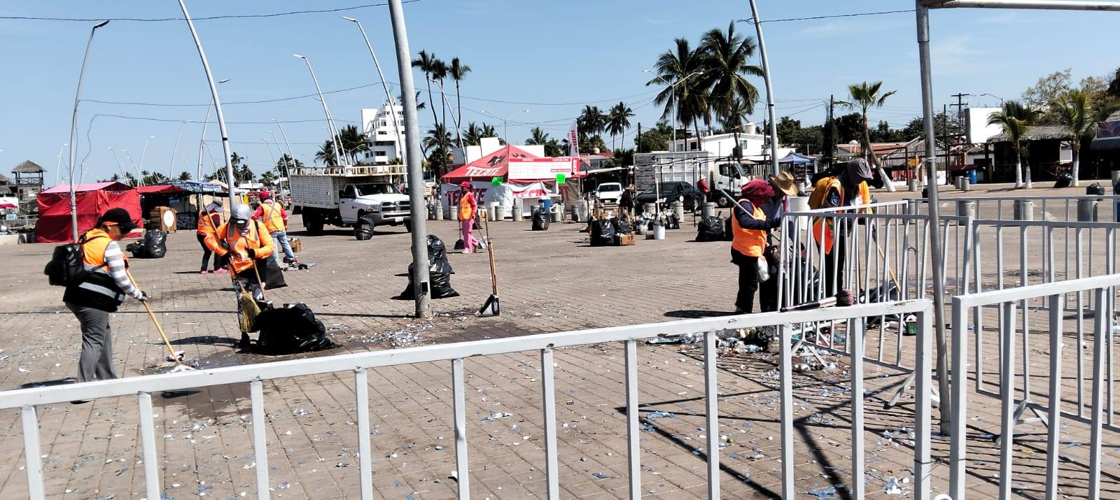 recolección de basura malecón Altata navolato 2