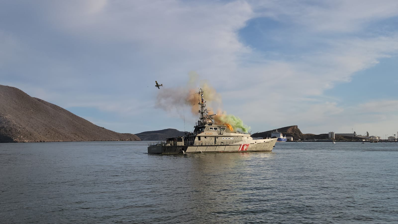 Topolobampo recrea primer combate aereonaval de 1914