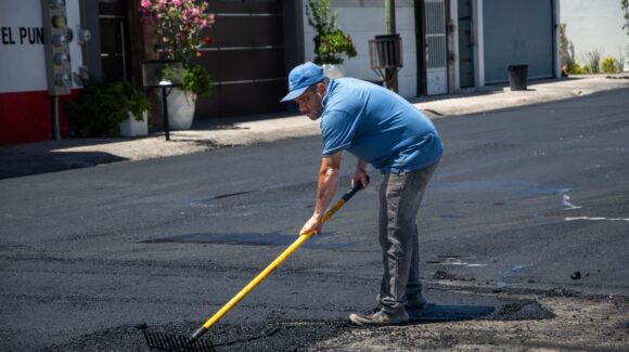 Intensifican campaña de reencarpetado de vialidades en Culiacán, Sinaloa