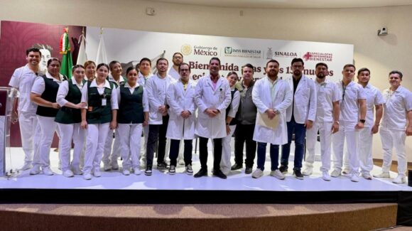 Refuerzan salud en Los Mochis: IMSS Bienestar contrata 6 especialistas y 19 enfermeras y enfermeros para distintas áreas del hospital