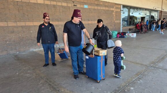 Regresa a casa Gael tras explosión en Guamúchil, Sinaloa, luego de casi dos meses de tratamiento en hospital Shriners