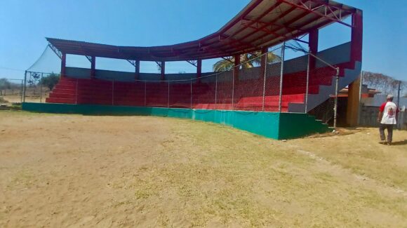 Realizan 110 acciones de mejora en espacios deportivos de la zona rural de Mazatlán, Sinaloa