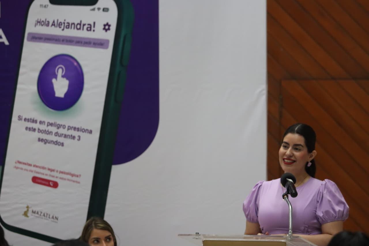Relanzan aplicación Mujer Segura en Mazatlán