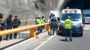 rescatan a hombre tras saltar del puente baluarte en la mazatlan durango