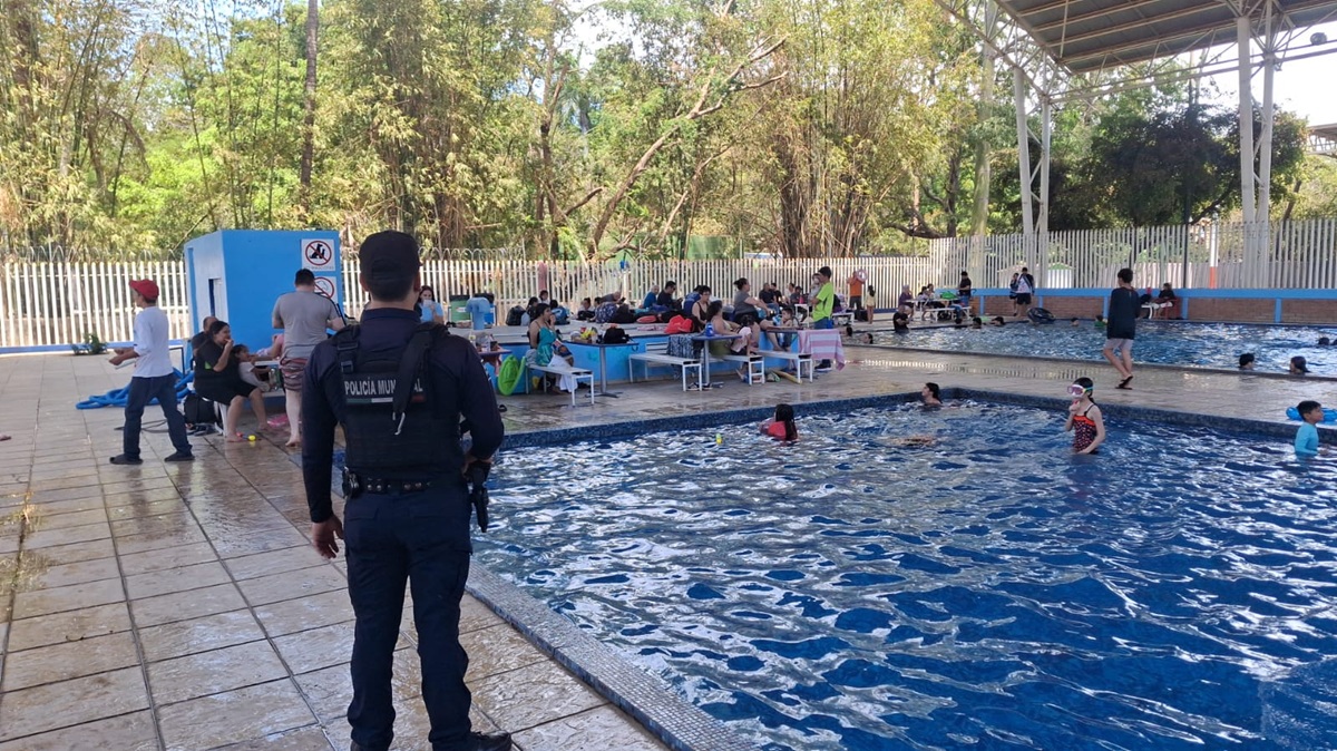 Policía Municipal resguarda centro recreativo en Culiacán en Semana Santa