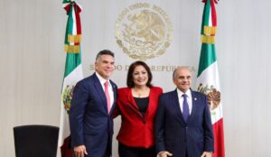 Rinde protesta María del Refugio "Cukis" Higuera como senadora suplente del PRI