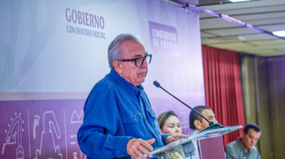 “Es falso; he permanecido, sin moverme, en mi domicilio en Culiacán”: Rocha desmiente que esté bajo resguardo del Gobierno Federal