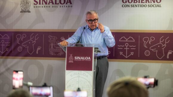 Gobierno de México recibe solicitudes de extradición contra Rocha y funcionarios; señala que no incluyen pruebas y las turna a la FGR