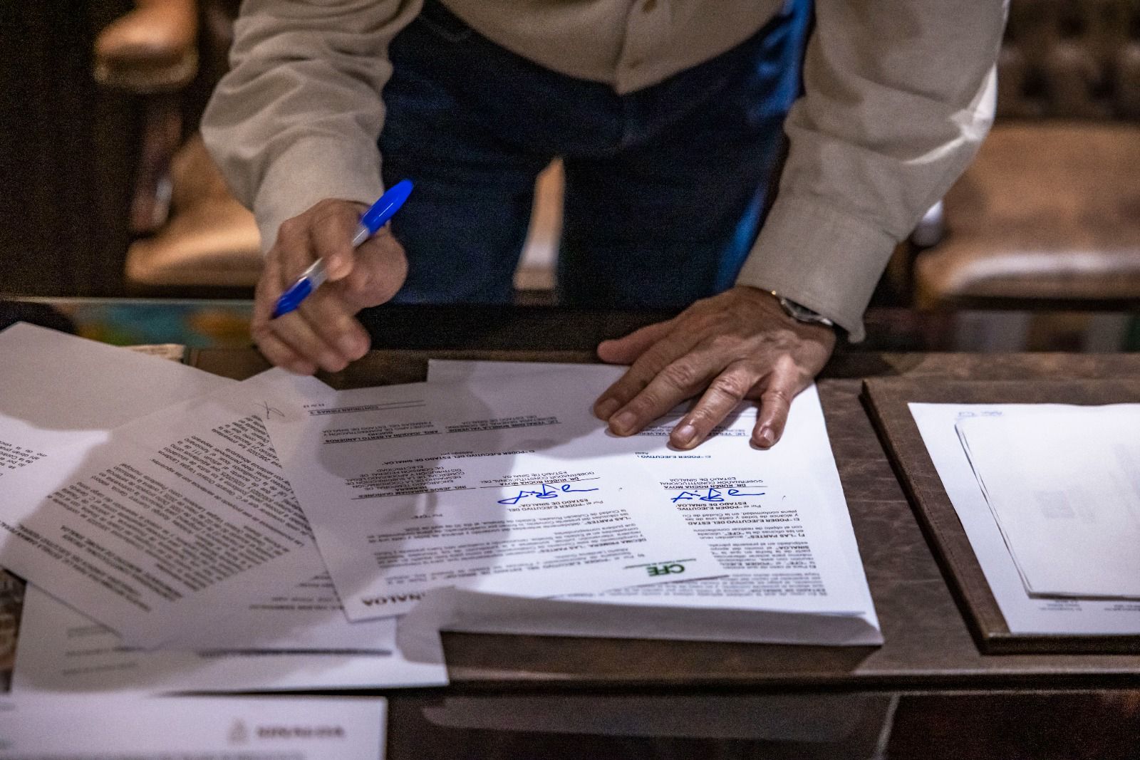Rubén Rocha Moya firma convenio de subsidio a las tarifas de energía eléctrica en Sinaloa