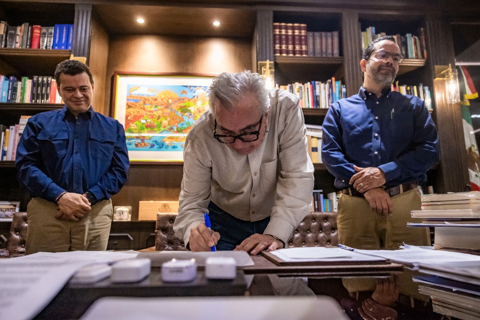 Rubén Rocha Moya firma convenio de subsidio a las tarifas de energía eléctrica en Sinaloa