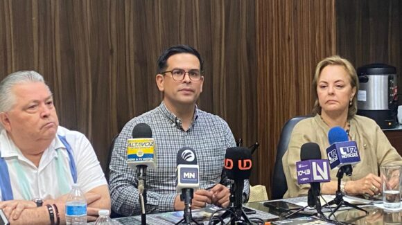 Presenta el nuevo secretario de Economía de Ahome, Sinaloa, un plan de acción ante la Intercamaral