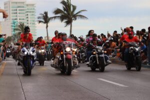 Motociclistas en la Semana de la Moto 2026 en Mazatlán
