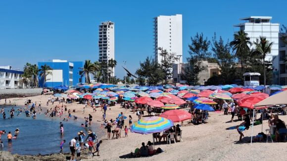 Clima Sinaloa este Sábado Santo | Mañana fresca y durante el día temperaturas de 35 a 40 °C