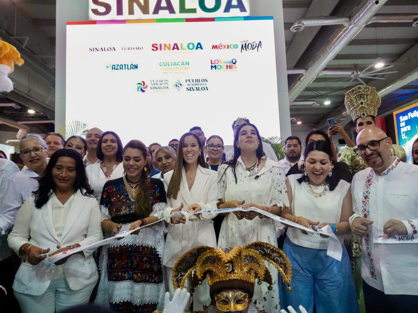 Stand de Sinaloa en el Tianguis Turístico de México 2026