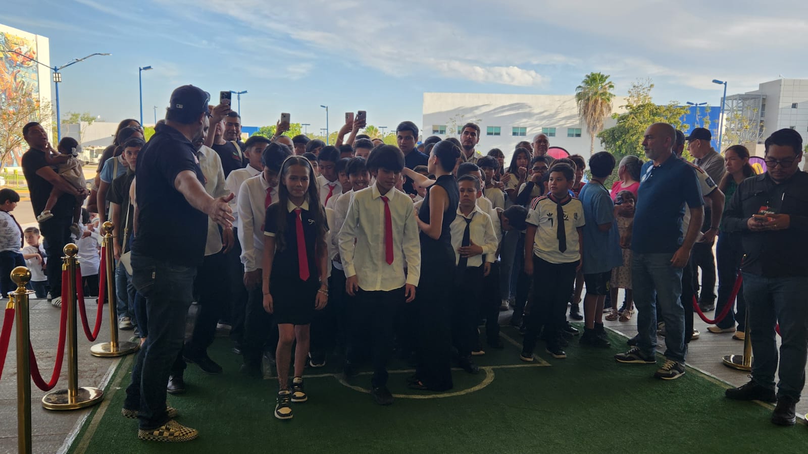 Realizan sorteo de equipos para el Mundialito Culiacán 2026