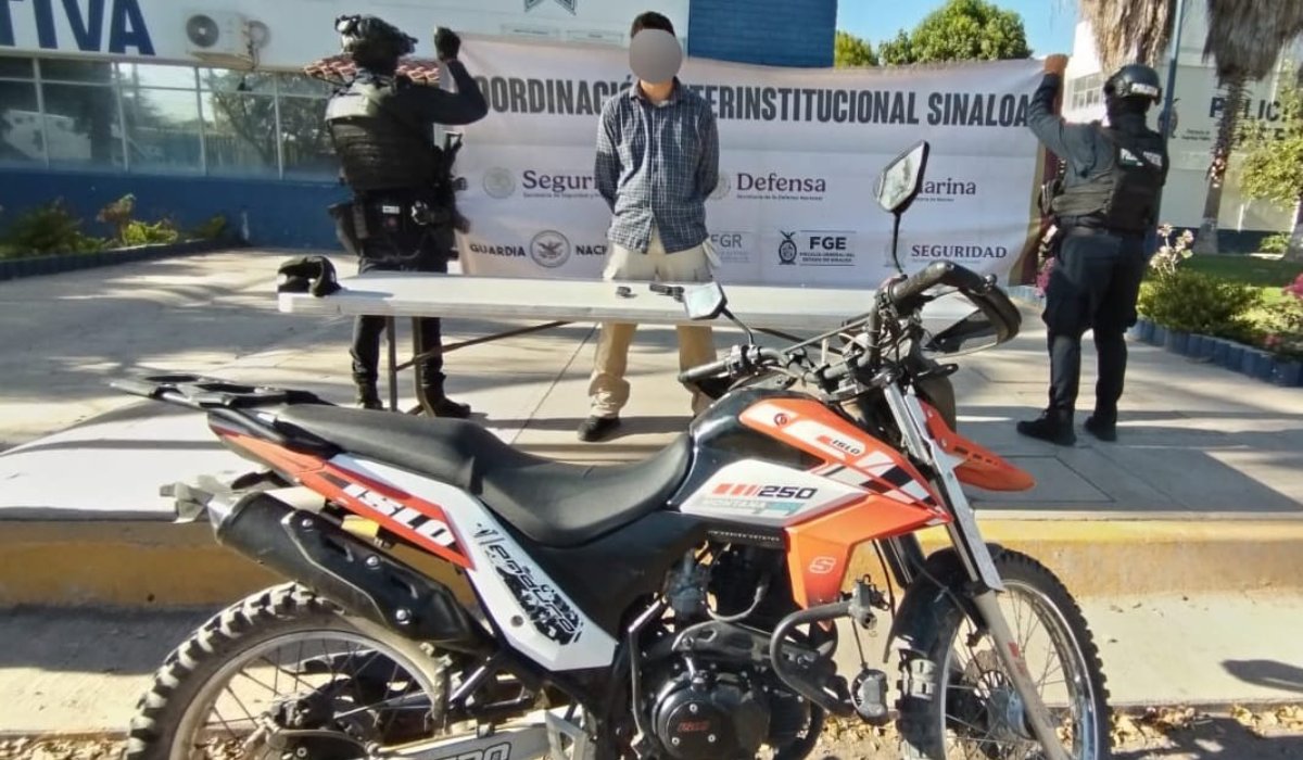 Sujeto armado detenido en Aguaruto, Culiacán