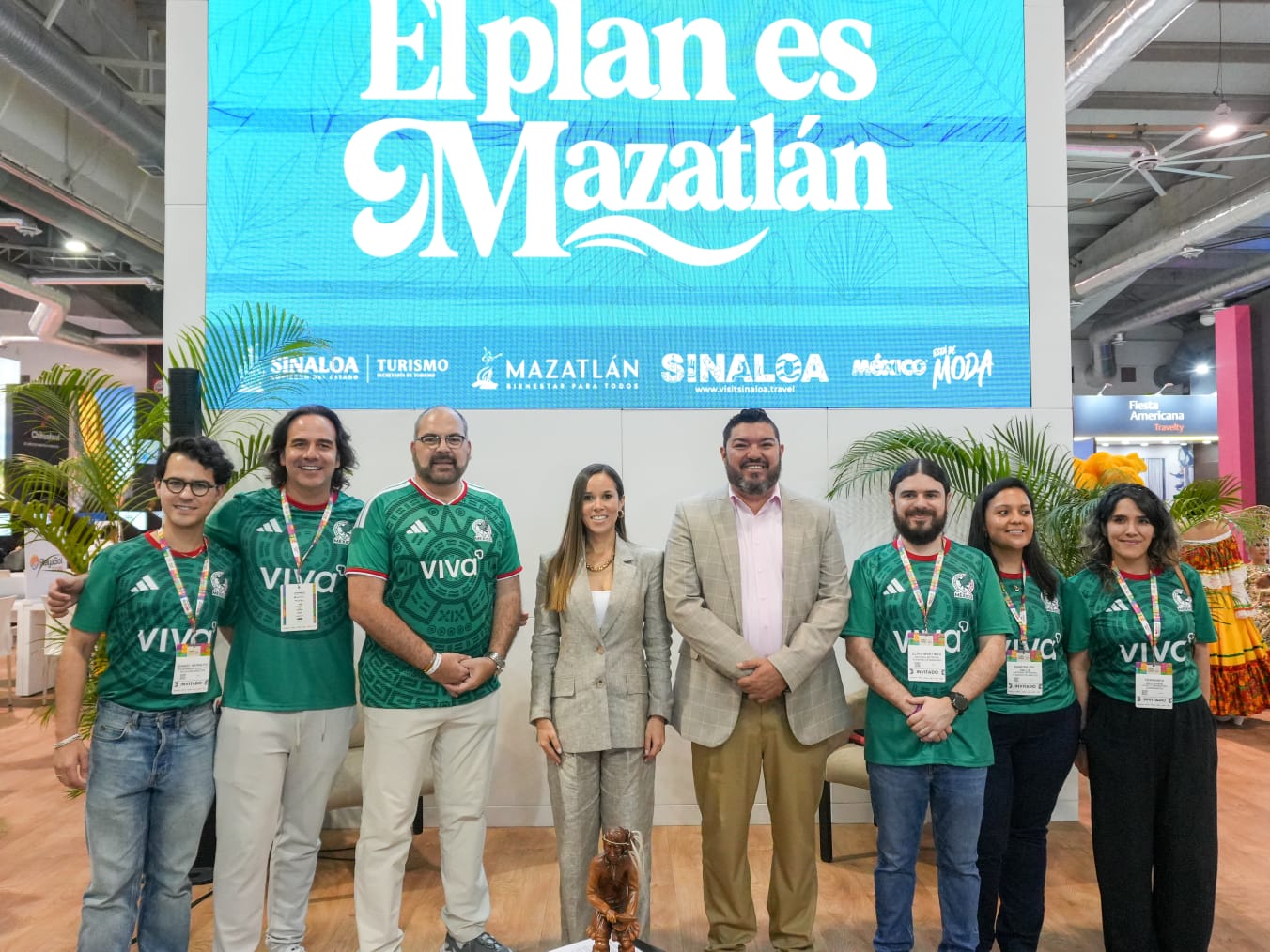 Mireya Sosa Osuna y Alí Zamudio en el Tianguis Turístico 2026 de Acapulco