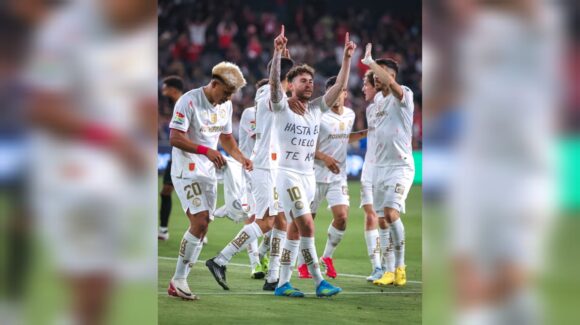 Toluca cae en el último suspiro y complica su pase a la final de la Concacaf