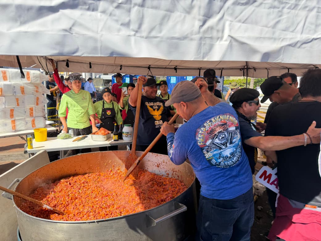 Motoclub Olas Altas sirve su tradicional comida del marlin enchipotlado