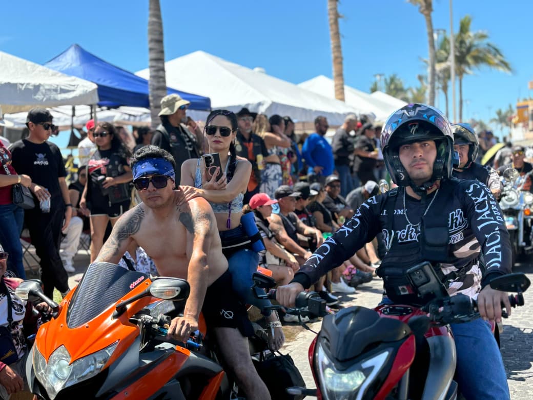 Motoclub Olas Altas sirve su tradicional comida del marlin enchipotlado