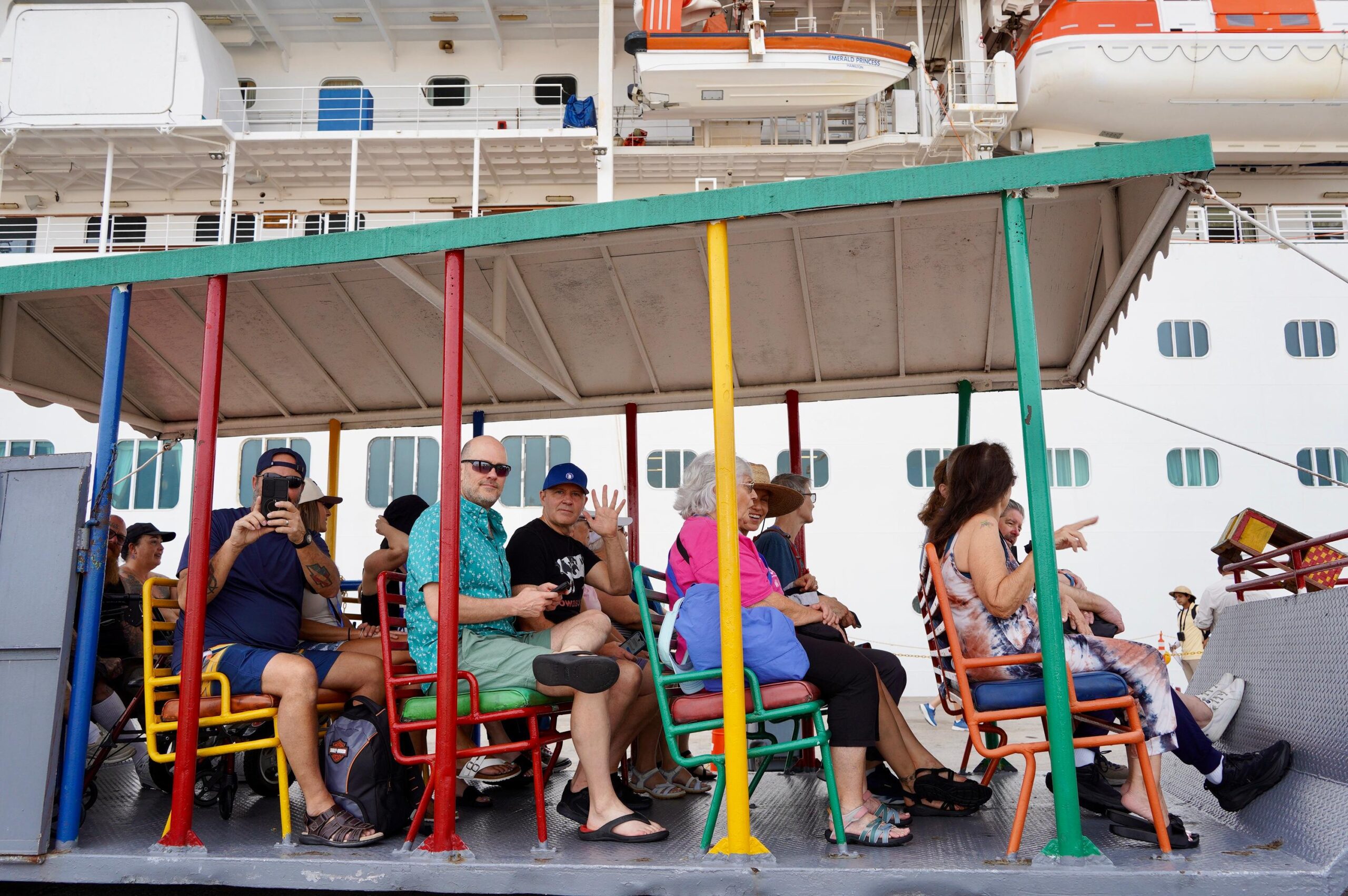 Turistas llegan a Mazatlán en crucero