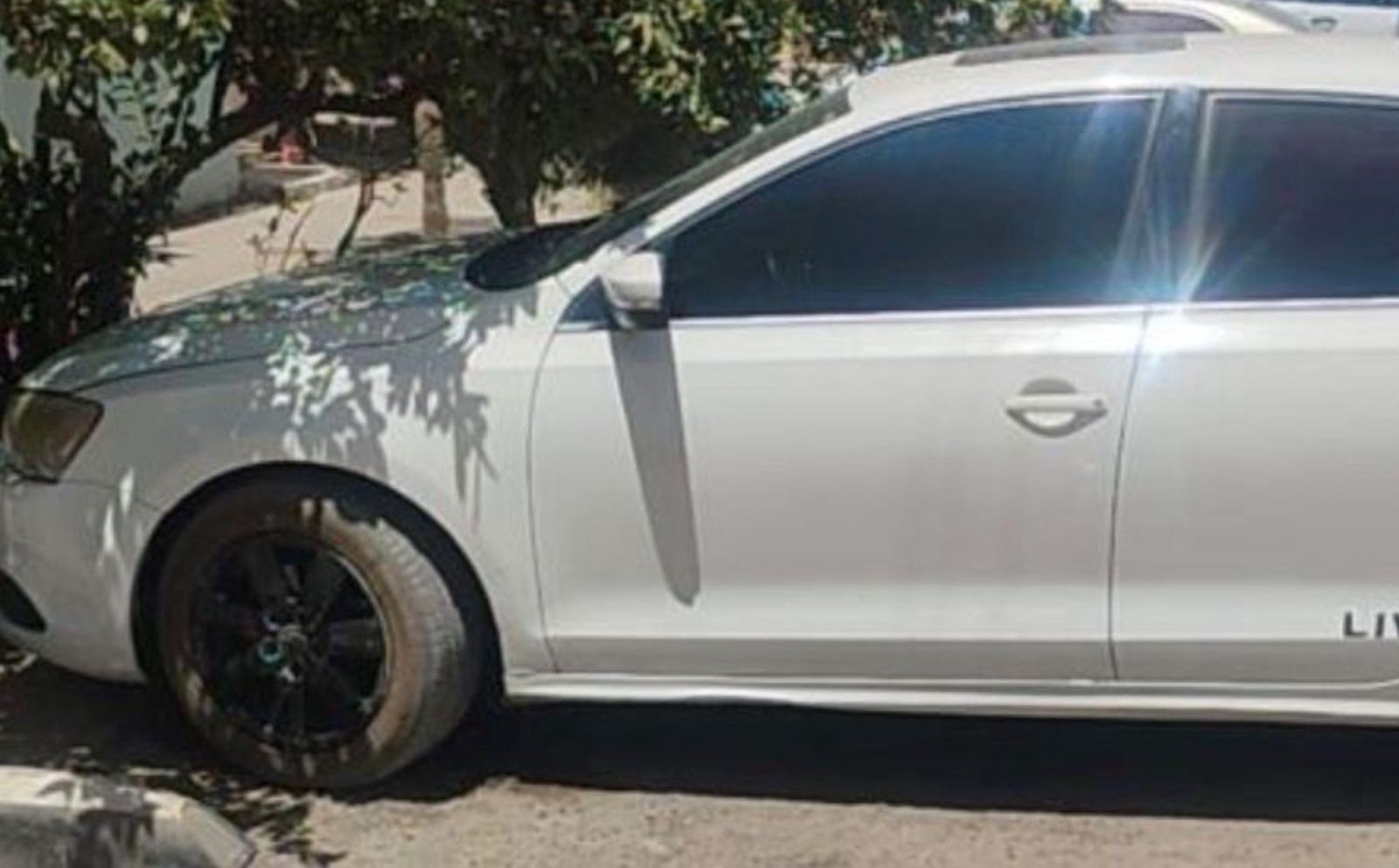 Vehículo asegurado en Sinaloa