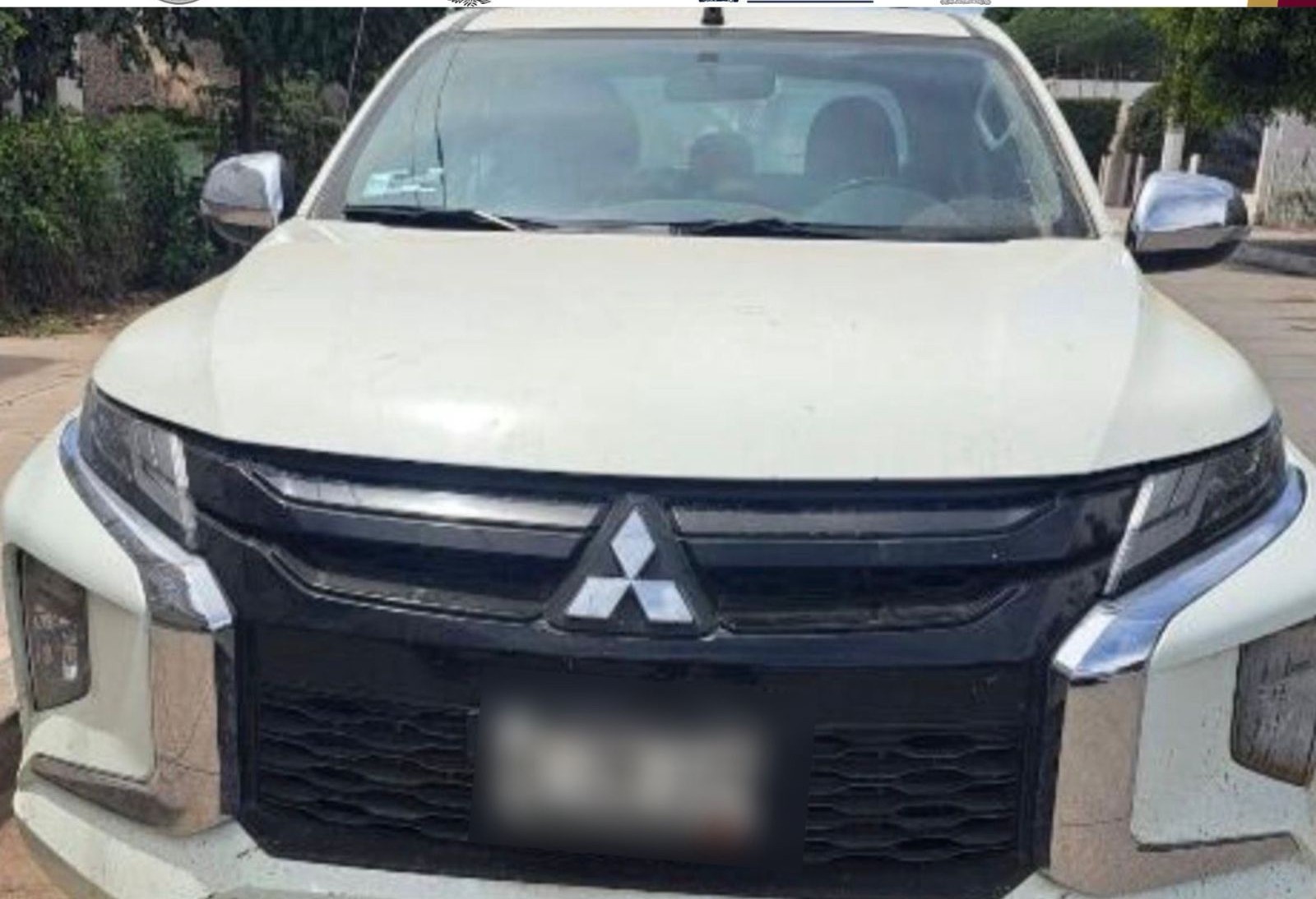 Vehículo asegurado en Sinaloa