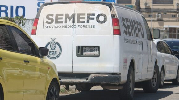 Asesinan a una mujer a balazos afuera de una vivienda en pleno centro de Escuinapa, Sinaloa