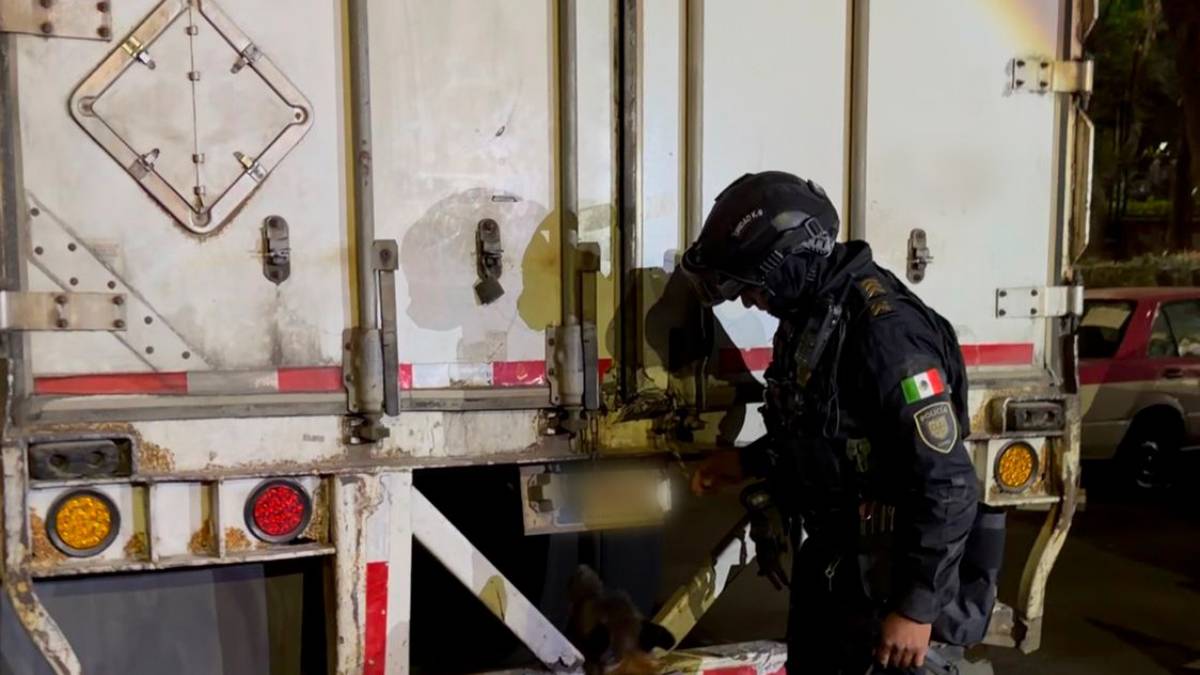 Detienen a cuatro con más de una tonelada de droga oculta en cajas de huevo en CDMX