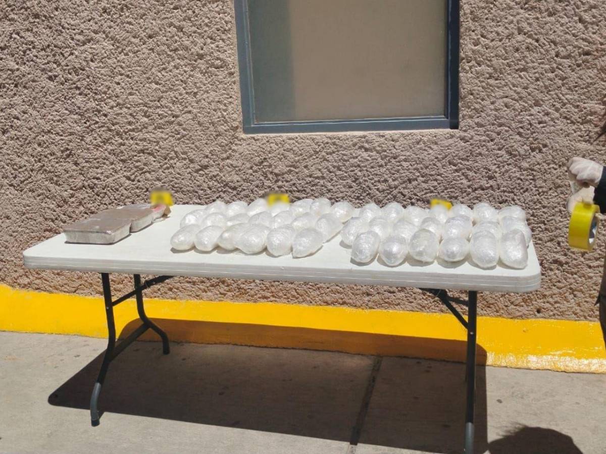 Aseguran 20 kilos de metanfetamina y 25 mil dosis de fentanilo en Chihuahua