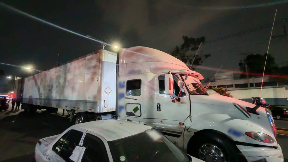 Detienen a cuatro con más de una tonelada de droga oculta en cajas de huevo en CDMX