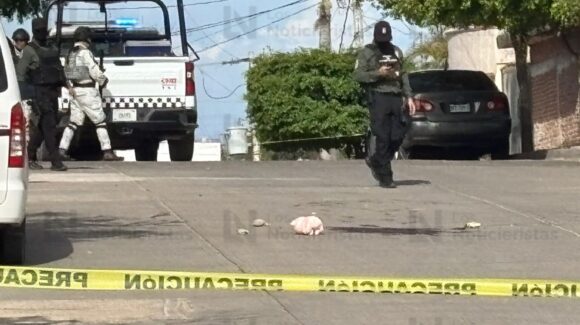 No ha detectado FGE relación entre asesinatos de jovencitos de 17 años en Culiacán, a quienes les dejaron cerditos de peluche